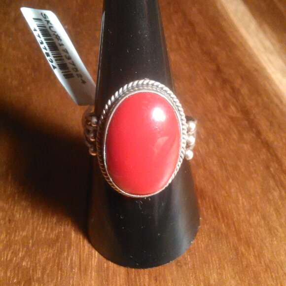Red Coral Sterling Silver Ring (Size 9) - Picture 6 of 10